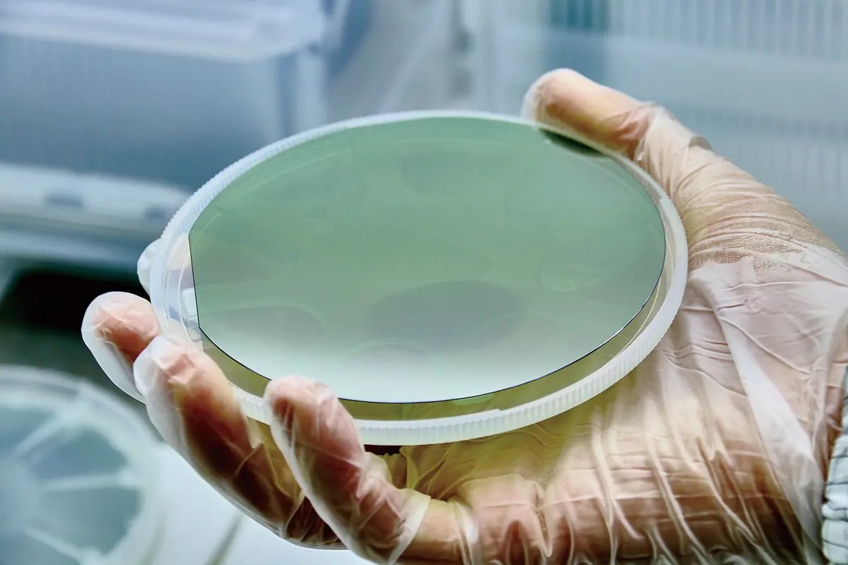 6inch 150mm Silicon Carbide SiC Wafers 4H-N type for MOS or SBD Production Research and Dummy grade